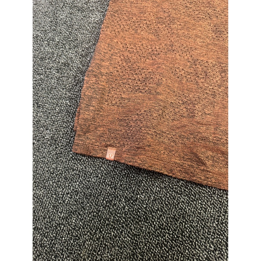 Lululemon Train to Be Tank *Camo
Dot Camo Dark Terracotta / Black Size 4 - Picture 10 of 12